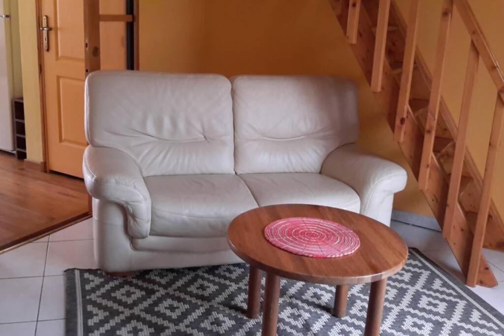Agreable Logement Dans Petit Village Sud-Essonne Champcueil Bagian luar foto